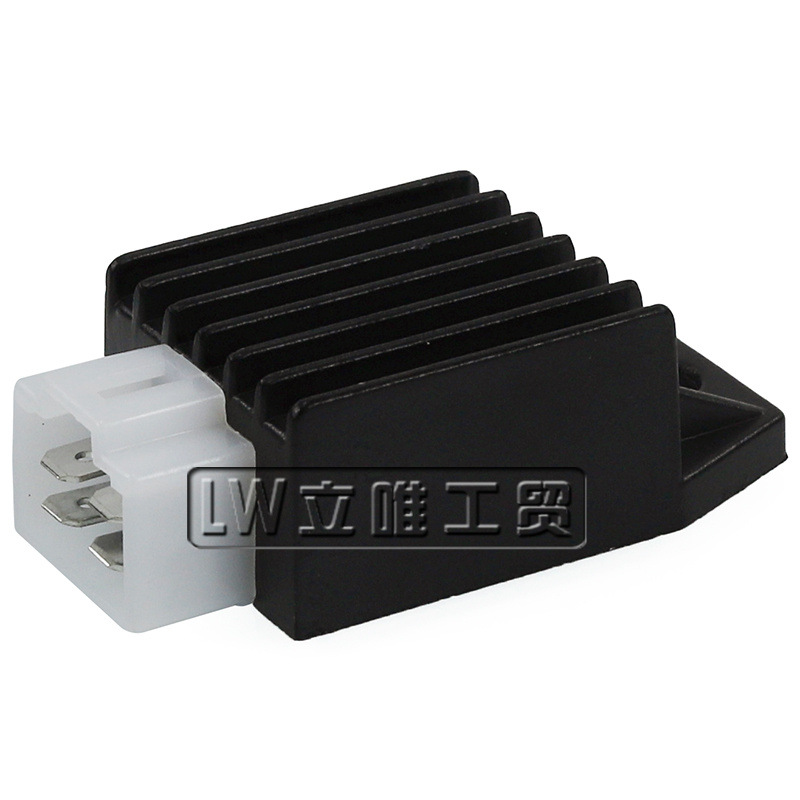 ATV ATV off-road motorcycle GY6 AC rectifier 50-125cc 12V 4 pin voltage regulator