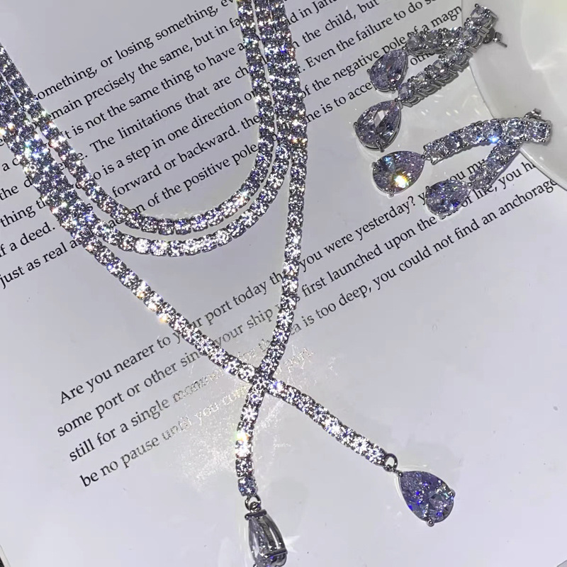 Multi-layer Rhinestone Cross Water Drop Zircon Tassel Necklace display picture 3