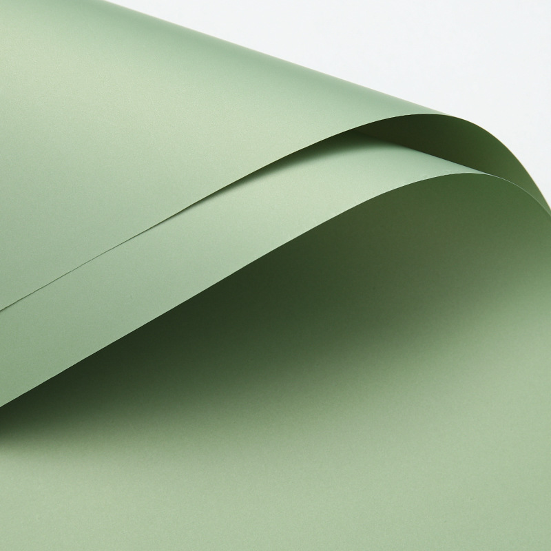 Papel de embalaje de flores al por mayor material de floristería ramo material de papel de embalaje material de embalaje papel de embalaje impermeable papel de doble cara bicolor Ouya