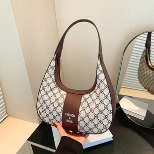 ��ʽ���Գ��|��ͨ�ڰ���Ů2024�¿����eƴʿ�μ�б��Ҹ������Ů��