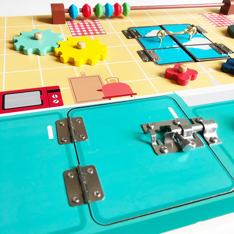 Ayudas de enseñanza Montessori educación temprana para niños juguetes educativos de desbloqueo busyboard Tema de cocina ocupado tablero multifuncional