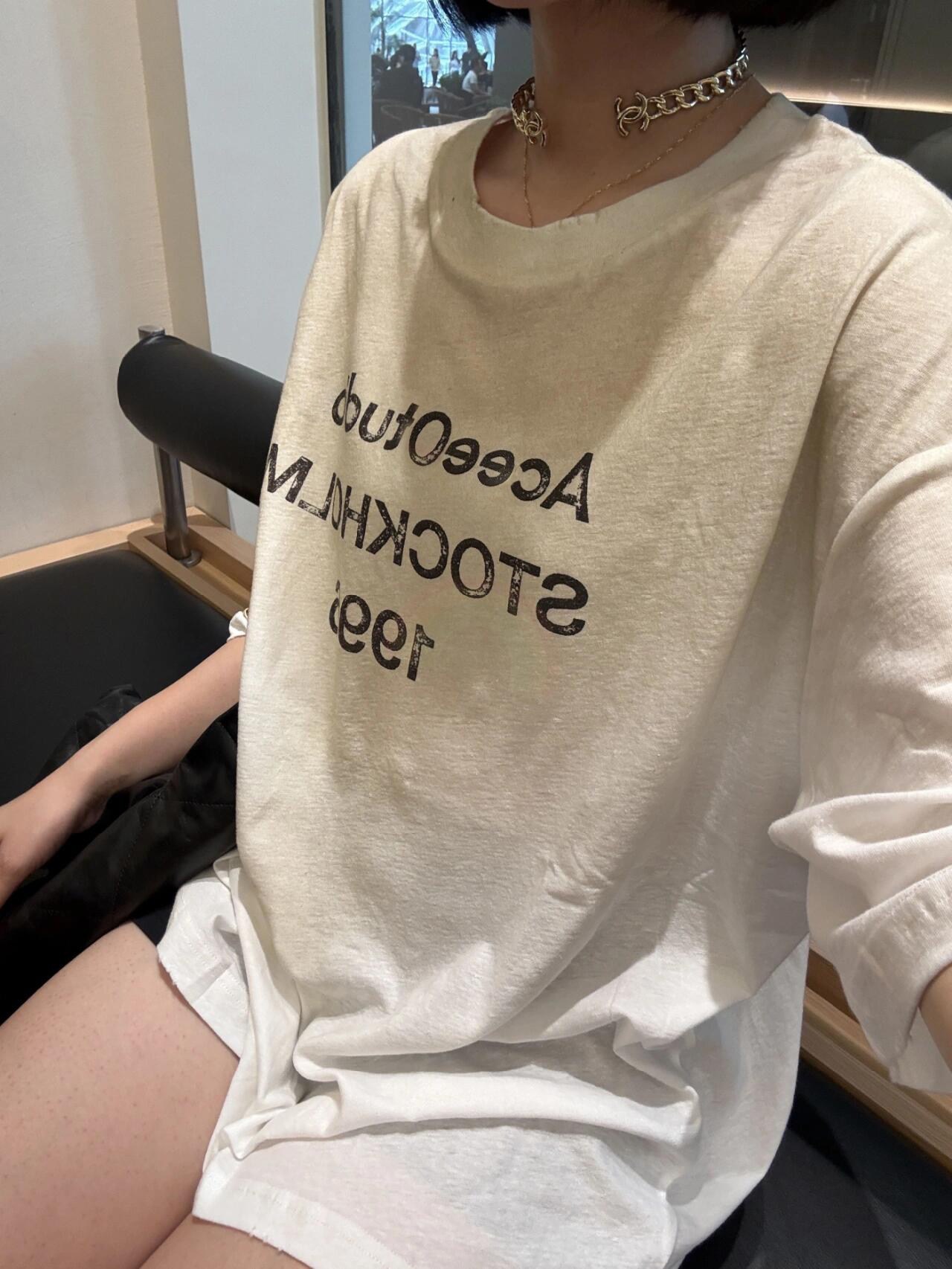 Dirty white (short sleeves)