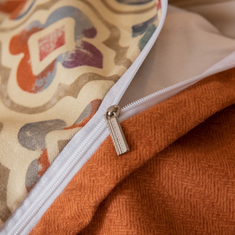 Four-piece Printed Cotton Bedding Set With Hanging Edge Design_voghion.com