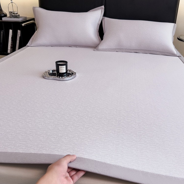 Pestera de seda de hielo verano 2025 nuevo traje de tres piezas verano clase A bebé de grado materno e infantil con estera suave disponible 3