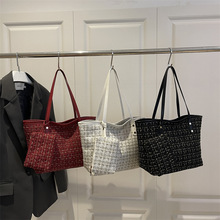 ���Ӳ��μ�б������2025���e�r�д��������ذ�������＾�¿��y