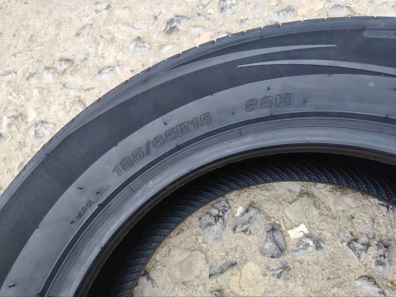 Chaoyang Factory West Lake Tire 185/65R15 88H suitable for Nissan Sunny, Tiida, Peugeot 207, Kia K2, and Hyundai Elantra