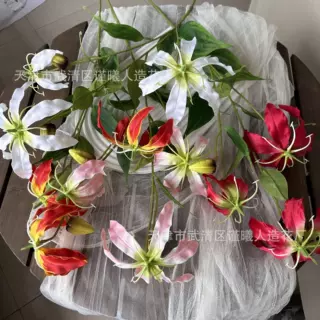 仿真火焰百合家居装扮插花婚礼婚庆装饰绢花拍摄摄影布景道具假花