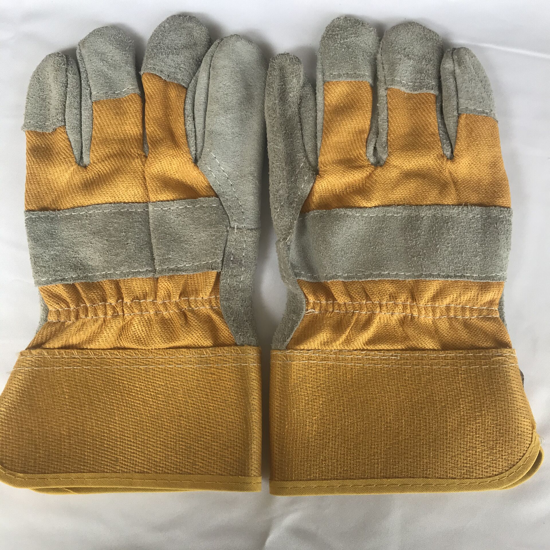 焊立方电焊全掌短皮手套双层 舒适透气短皮手套 铆工手套