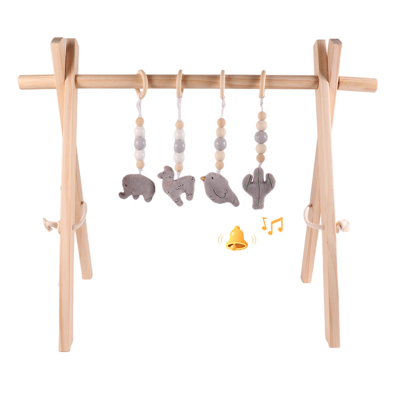 Colgante de campana de animales bordados para niños agarrando colgantes de estante de gimnasio de cuatro piezas colgantes de campana de bebé en stock al por mayor