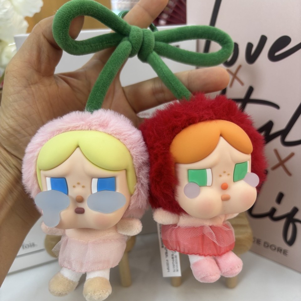 Big-Baby ぬいぐるみ、赤色のクリスタルオイル流れる目 シークレット Big-Baby ぬいぐるみ、赤色のクリスタルオイル流れる目