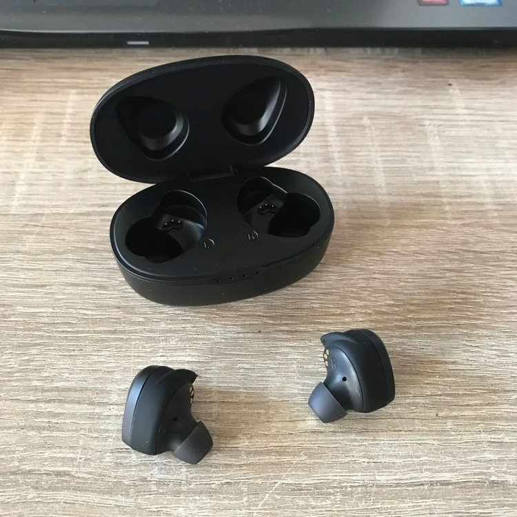 日本に輸出されたオリジナル販売 300 ANC アクティブノイズリダクションと脱落防止 Bluetooth ヘッドセット超長バッテリー寿命高品質インイヤースポーツ|undefined