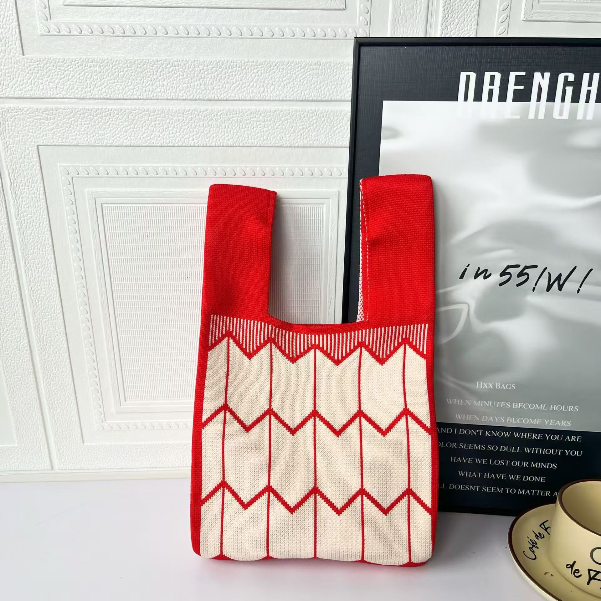 화살표 - 빨간색