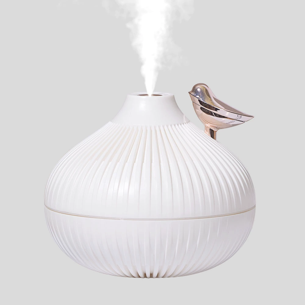 Humidifier (compact) 116×116×103 mm, silent desktop diffuser — 3 colors, bedroom & office table light