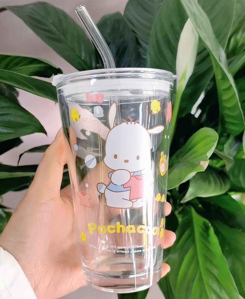 Sanrio vidrio red paja roja taza chica corazón escala taza de leche bebida jugo INS estilo leche taza de té con tapa