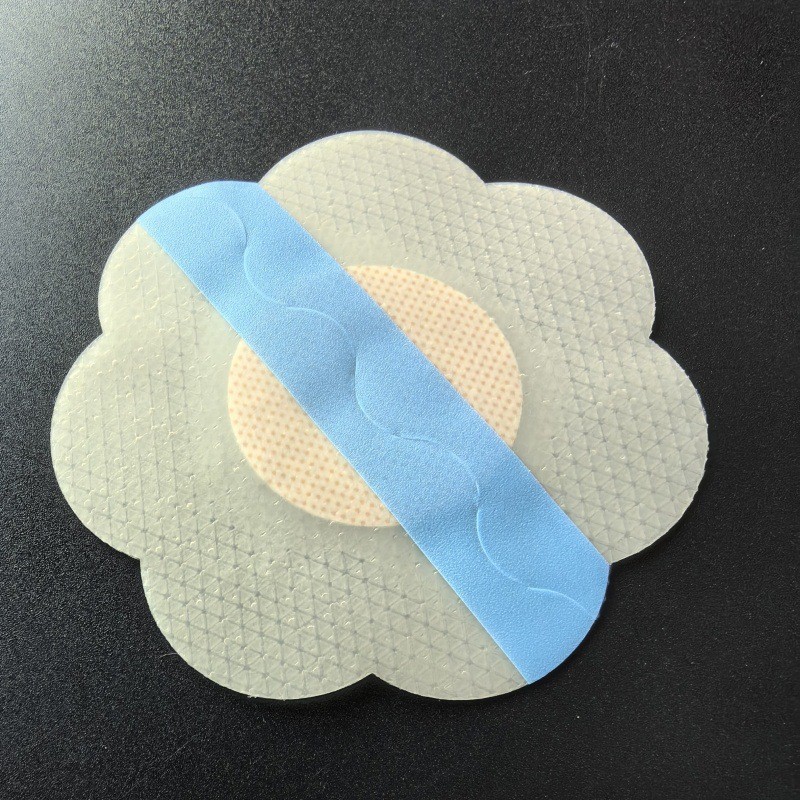 Plum blossom silicone gel breast pads / 7.2cm