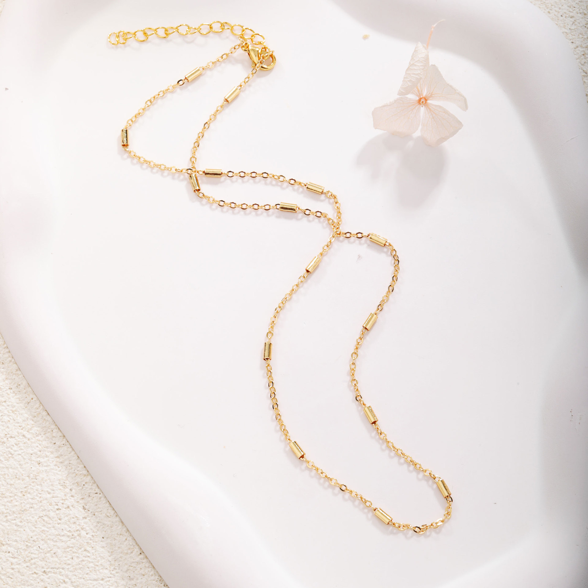 7g Weight Gold Plated Plating Material Necklace Classification Copper Chain Material 1 Piece Quantity Holiday, Daily Occasion Artificial Crystal, Copper Material Water Droplets, Heart Shape Pattern Women's Gender Irregular, Plating Design Sweet Style Sweet Water Droplets Heart Shape Gold Plated Artificial Crystal Copper Wholesale Necklace 9