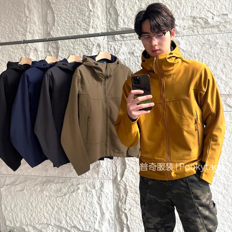 Outdoor fierce goods! 3D Machete Sleeve Weatherproof fleece-lined Warm Autumn and Winter Men and Women Couple Hooded Soft Shell Jacket Coat