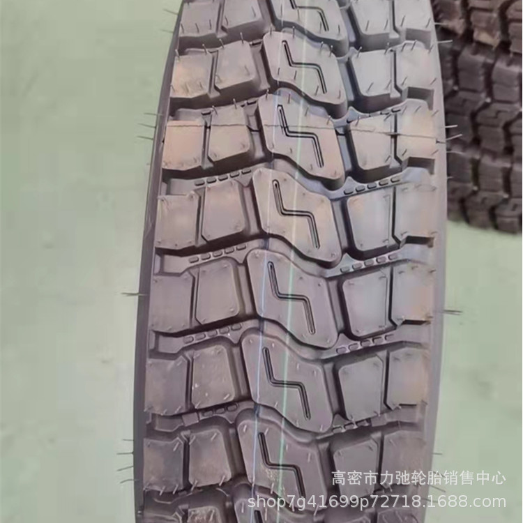 750R16货车轮胎钢丝胎卡车客车轮胎花纹加深重载防刺扎现货750r16