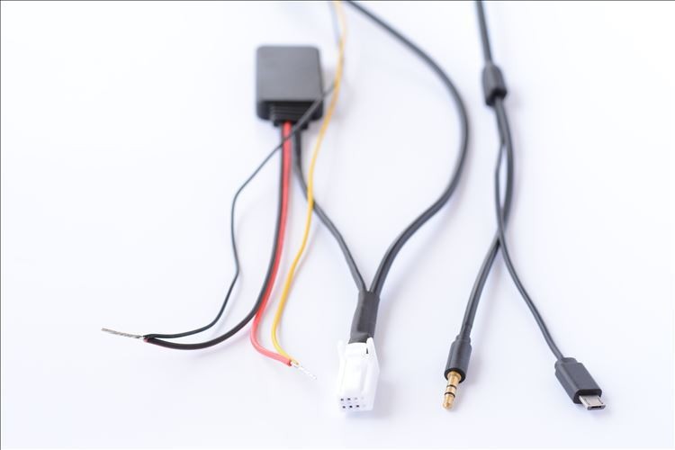 铃木雨燕 维特拉 吉姆妮 凯越HRV 歌乐 AUX线+安卓接口+蓝牙音乐