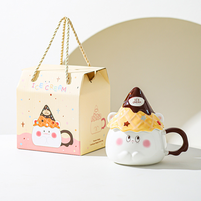 Taza de caricatura de cerámica de alta cara, taza de regalo para una amiga, taza de corazón de una niña, taza de desayuno casera