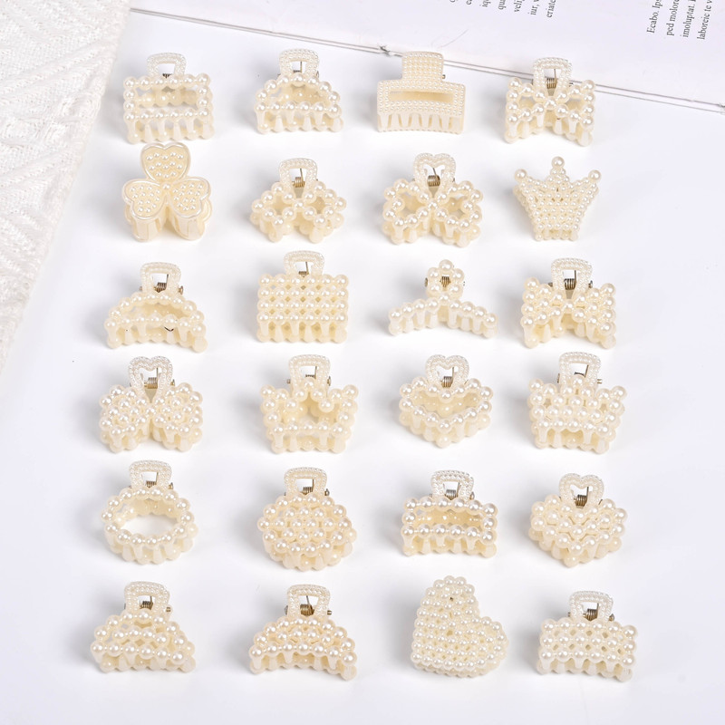Small Gentle Pearl Hair Clip for Girls, Summer Hair Clip for Loose Hair, Princess Style, High Crown Clip, Hair Accessory Small Gentle Pearl Hair Clip for Girls, Summer Hair Clip for Loose Hair, Princess Style, High Crown Clip, Hair Accessory