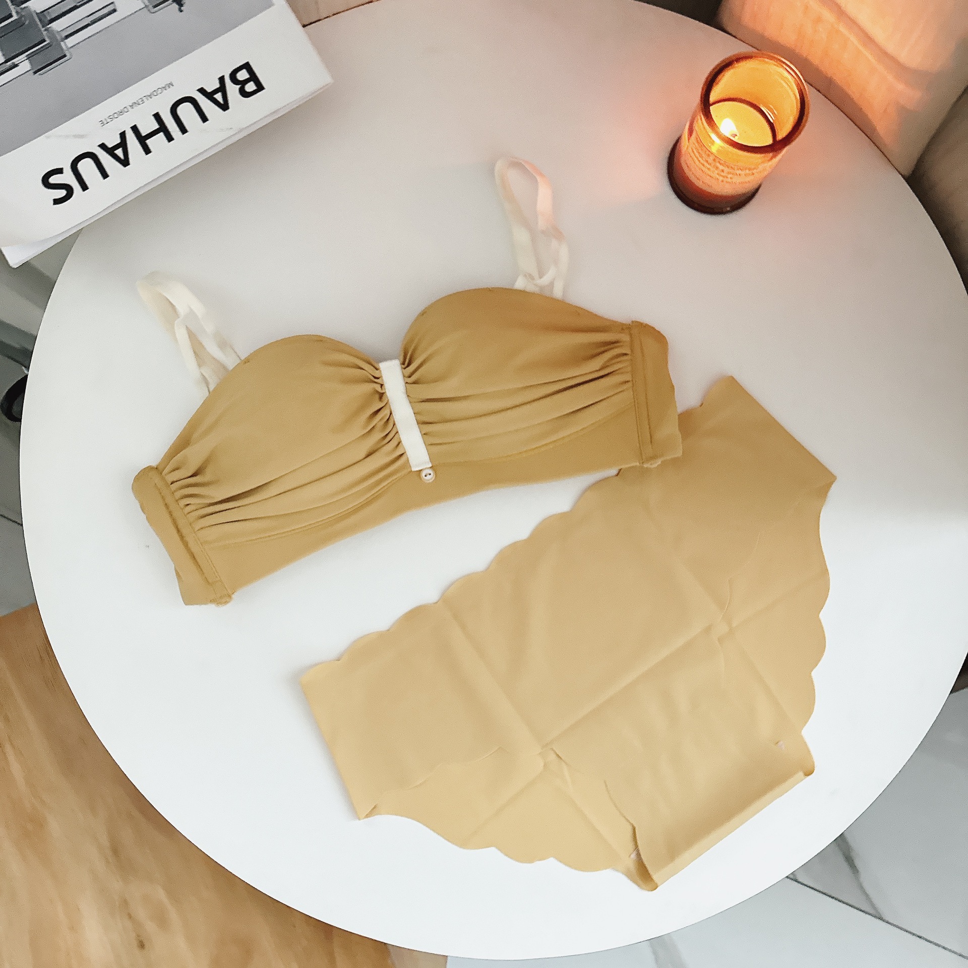 Ropa interior cómoda sin anillo de acero, pecho pequeño para niña, soporte superior, revestido lateral, sujetador de tubo fino antideslizante, sujetador invisible