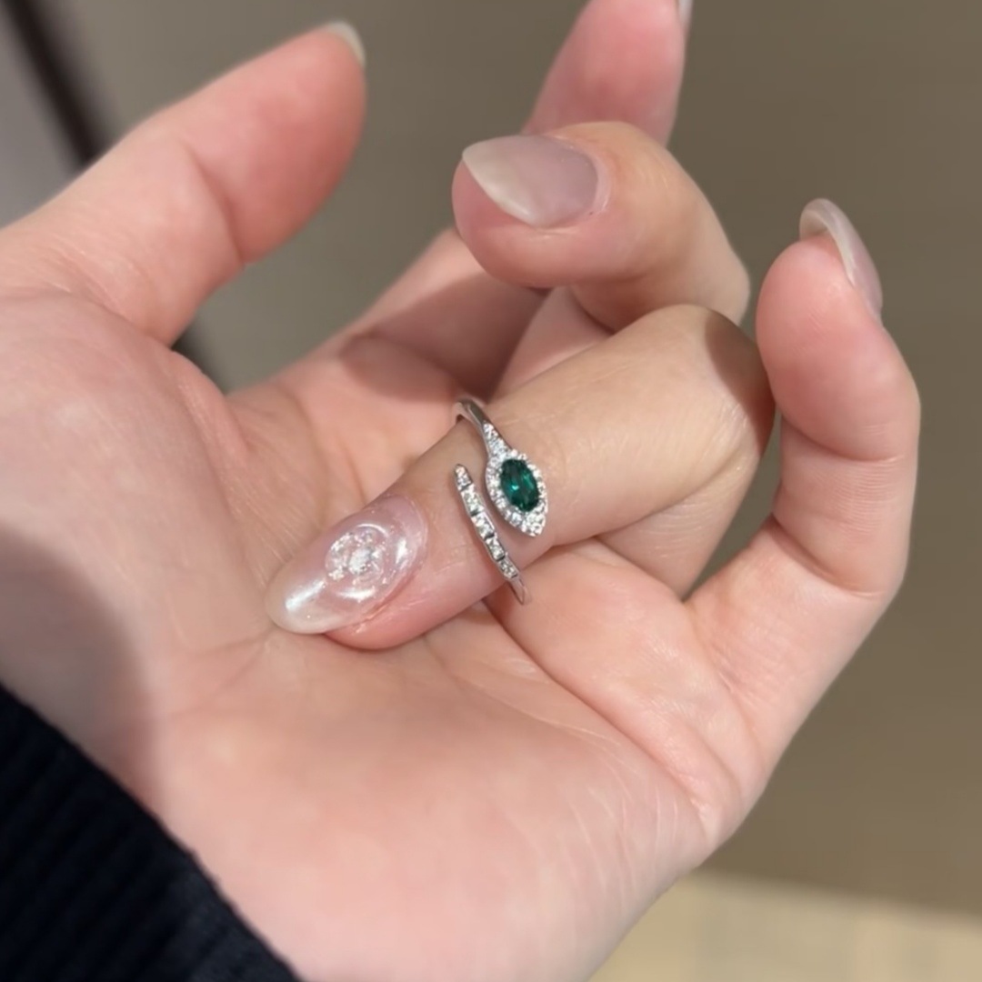 Fortune Green Full Diamond Snake Emerald Ring For Women Adjustable_voghion.com