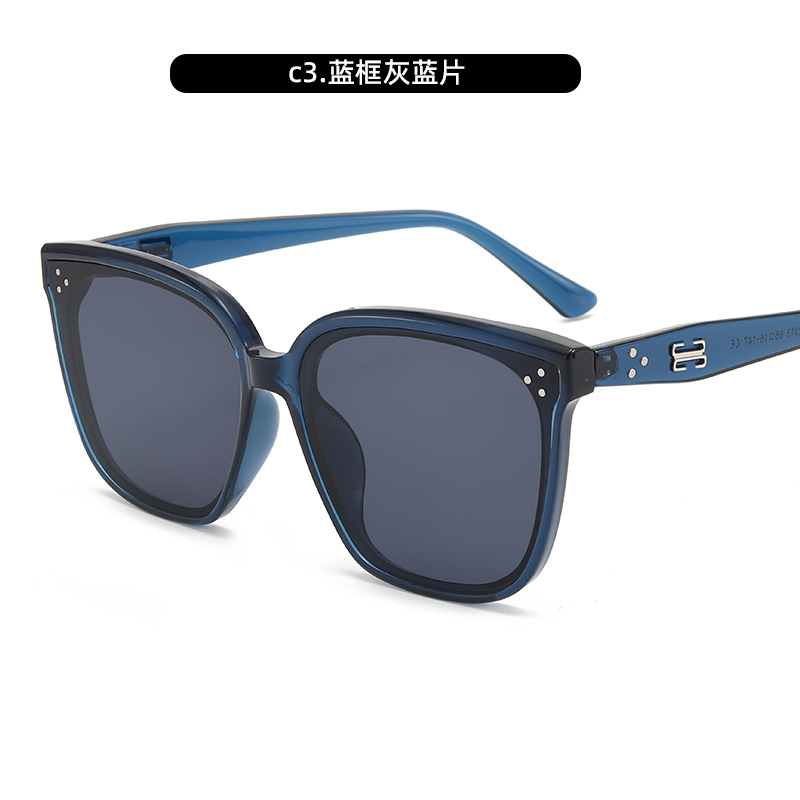 2024 nuevas gafas de sol de montura grande simple GM de moda retro anti-ultravioleta en vivo gafas de sol de sentido avanzado gafas de sol para mujer