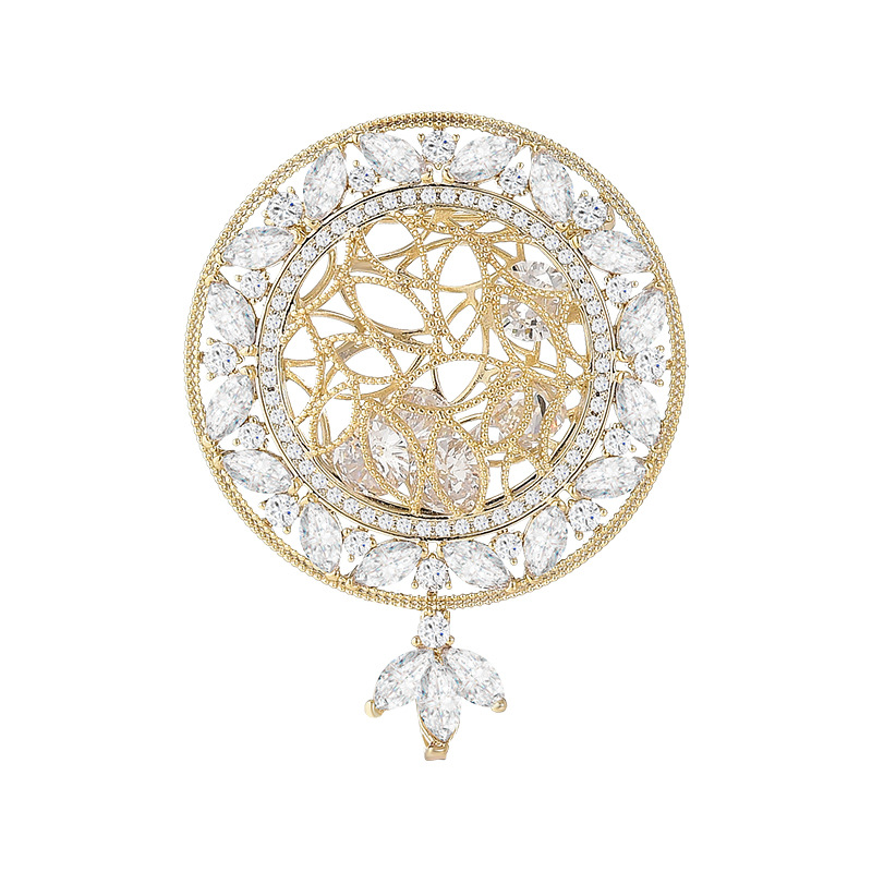 French retro palace hollow full diamond disc brooch female high-grade exquisite zircon high-grade corsage coat accessories