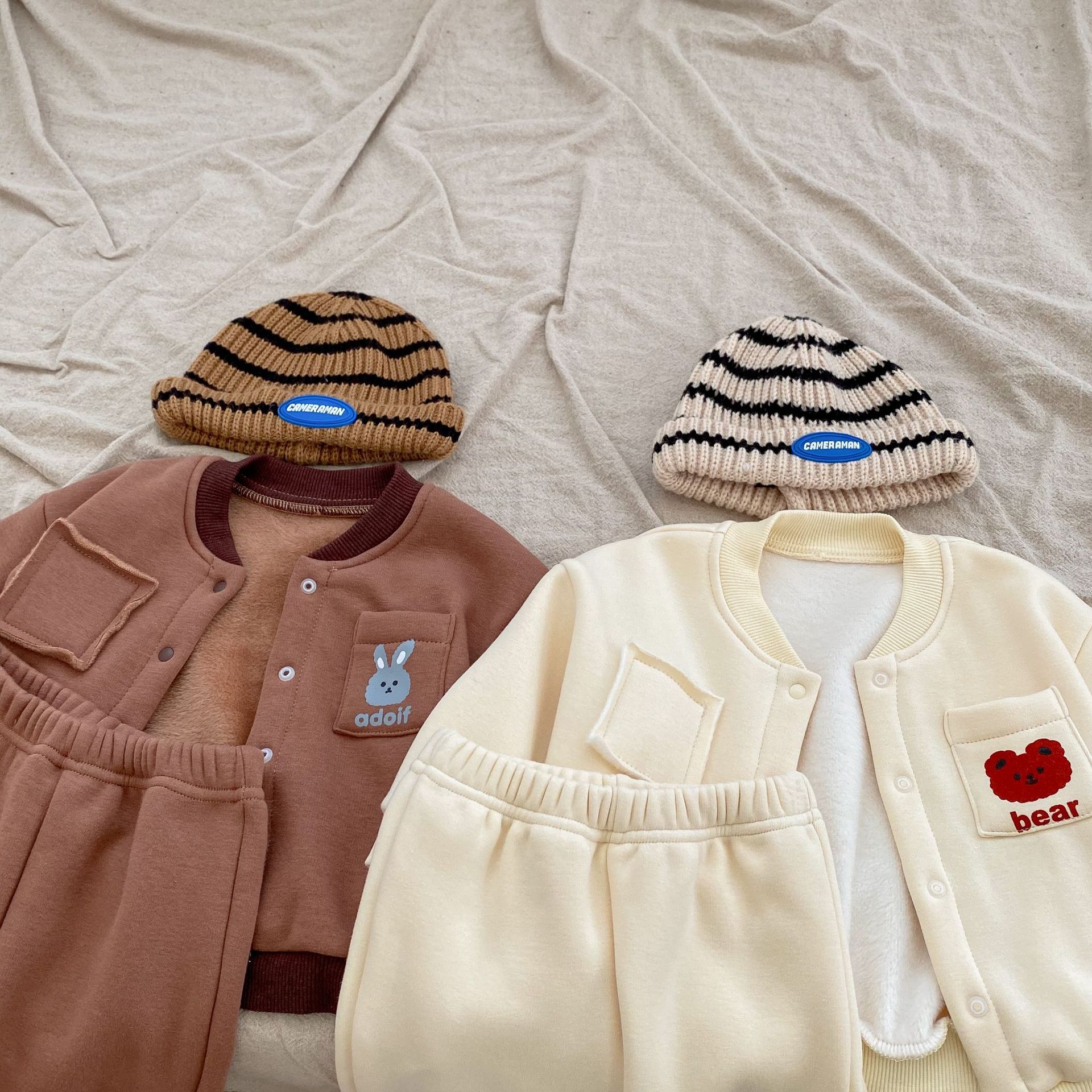 2024 Spring Autumn Baby Boys Girls Rabbit and Bear Printed Coat+Pants with Velvet Warmth Set_voghion.com