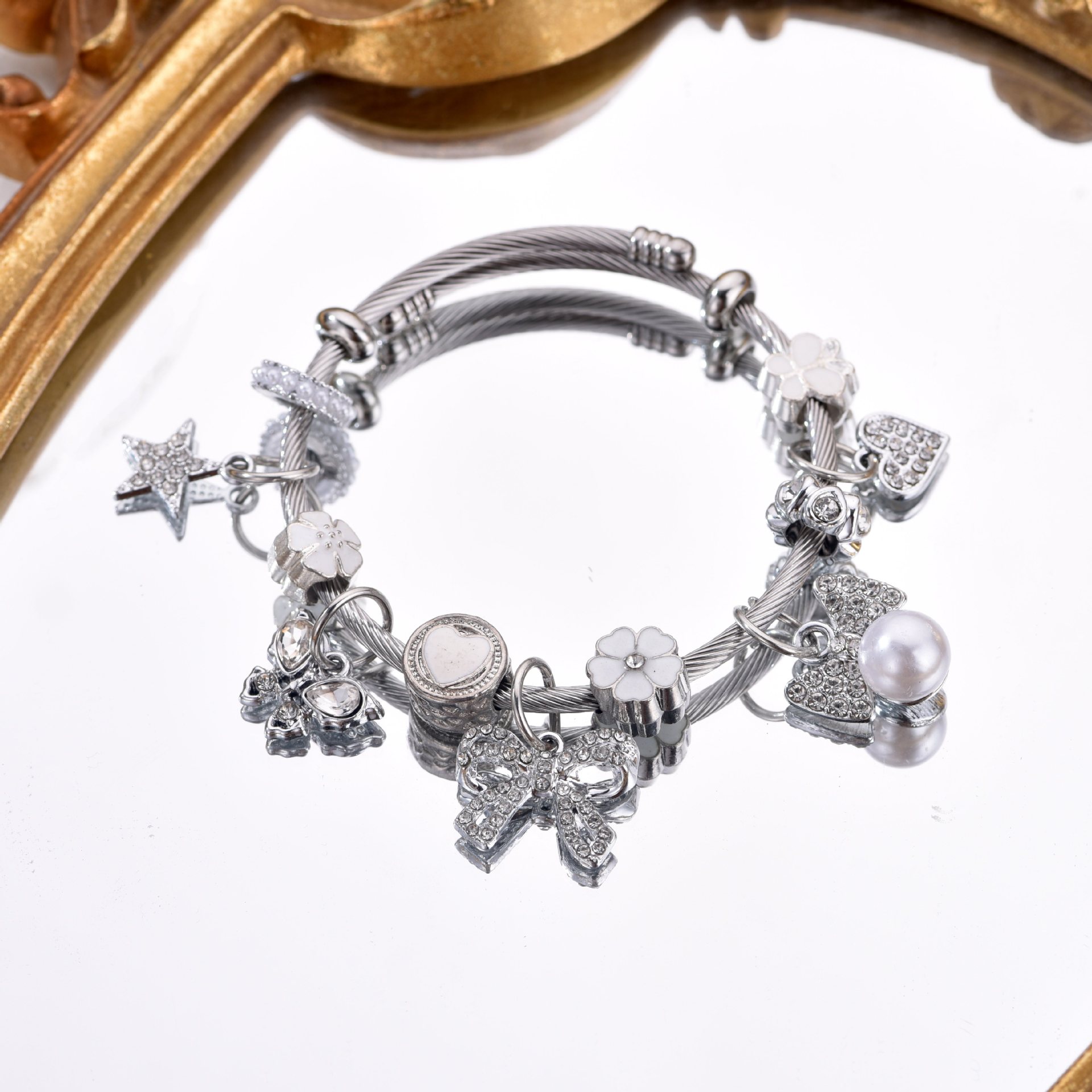 Alloy Butterfly Flower Bracelet With Rhinestones And Bow Detail_voghion.com