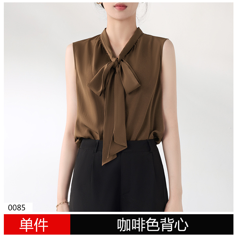 브라운 셔츠(나비넥타이 스타일)