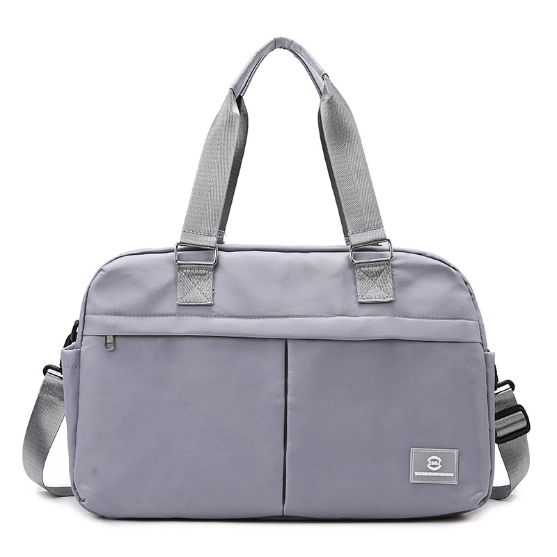 Gris de día y de noche