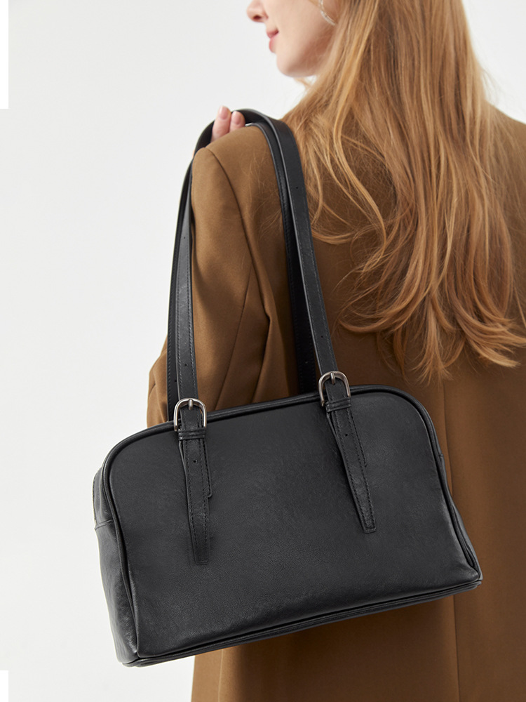 Retro shoulder bag