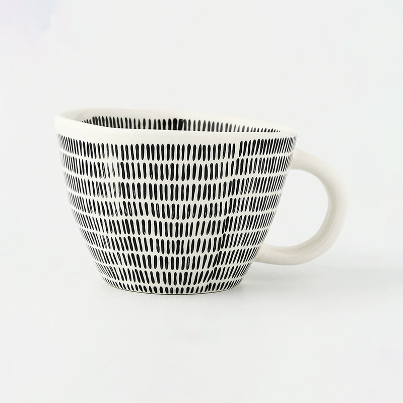 手描きのシンプルな大容量カップ陶磁器家庭用朝食カップ|undefined