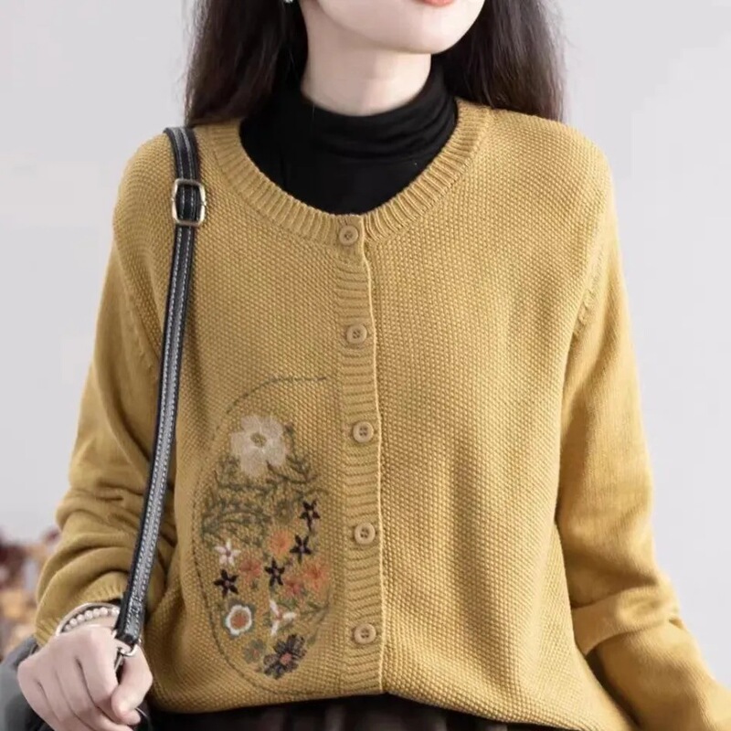 早秋宽宽松圆领绣花单排扣复古简约百搭针织开衫毛衣上衣开上外穿|undefined