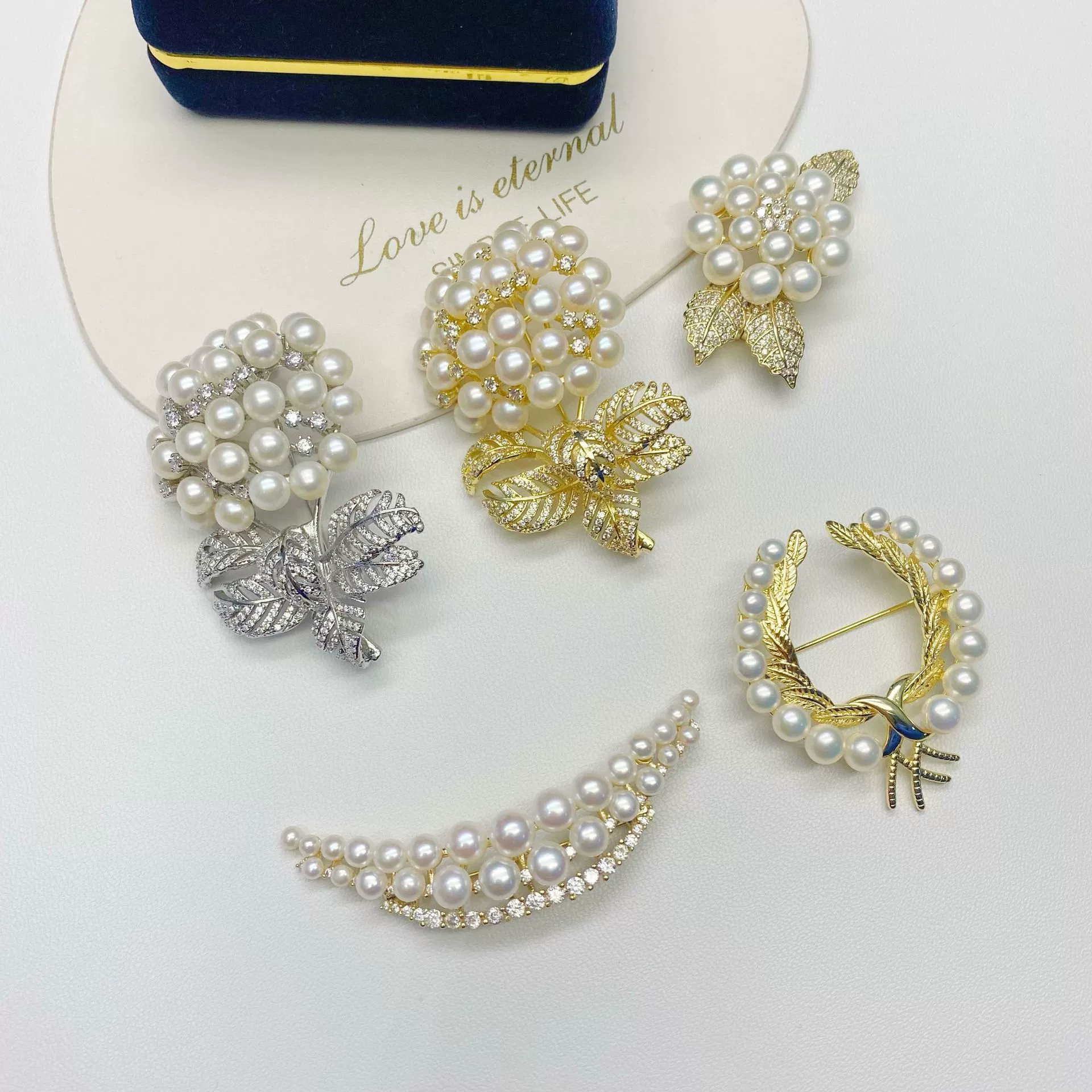 TikTok маленькая красная книга для верховой езды Онлайн Красный рекомендую три сезона лучшие продажи японской серии Duozhu tian Ran брошь для корсажа с пресноводным жемчугом