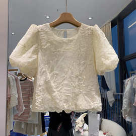 夏季温柔风法式甜美淑女系蕾丝花朵刺绣圆领花边泡泡袖衬衫上衣