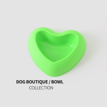 新款宠物用品 狗狗爱心碗 狗碗 狗饭盆 猫咪塑料单碗 一件代发