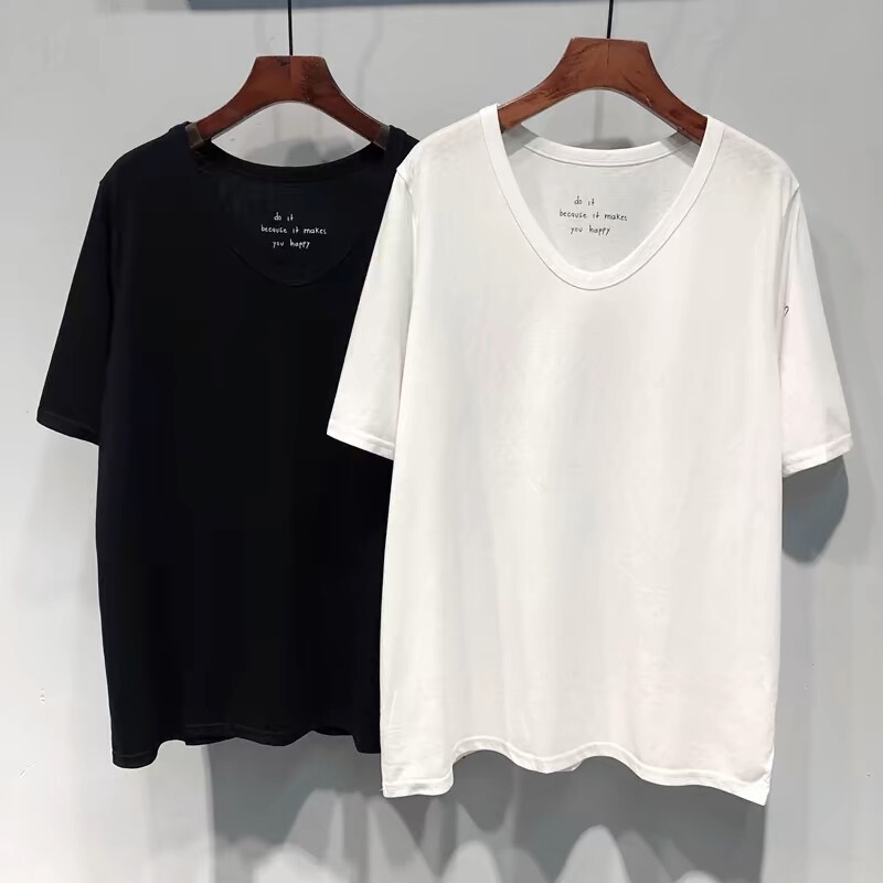2026 Summer New Korean Style Loose Large Size U-Neck Pure Cotton Short-Sleeve T-Shirt for Women with Heart Pattern on the Sleeves and Exposed Collarbone 2026 Summer New Korean Style Loose Large Size U-Neck Pure Cotton Short-Sleeve T-Shirt for Women with Heart Pattern on the Sleeves and Exposed Collarbone