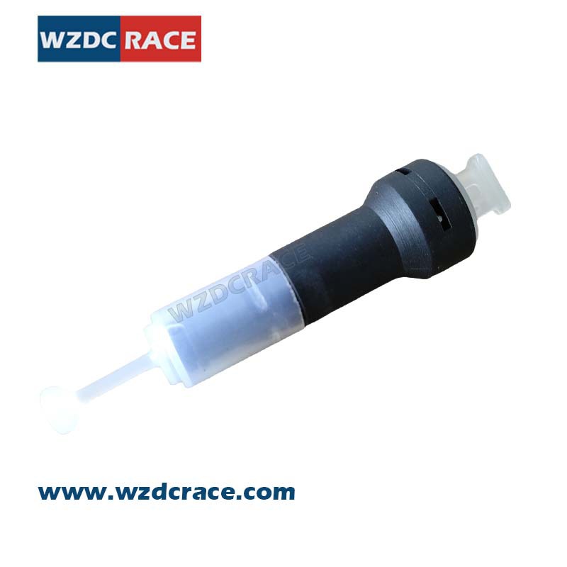 7039 LR068982 conector de tubería de bomba de embrague LAND ROVER piezas de automóviles fábrica directa