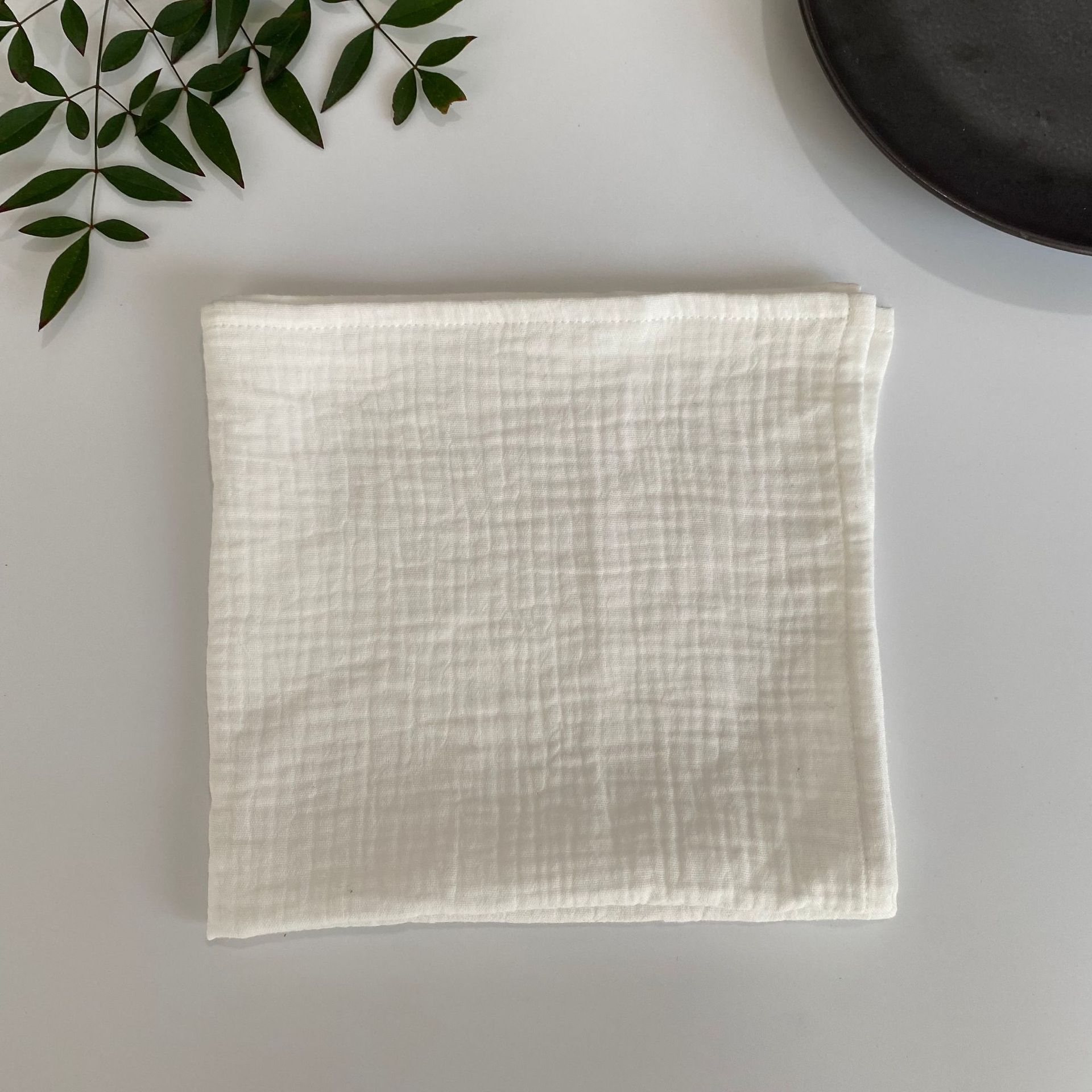 Servilleta de gasa de algodón de doble capa, tela de algodón crepé, mantel individual de algodón, paño de cocina decorativo, color liso, suministro directo de fábrica, mantel en stock