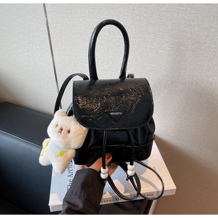 Stylish and sweet casual mini shopping and travel backpack 2025 New style, trendy and versatile solid color hand-held backpack undefined