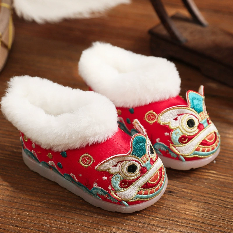 Мужская и женская детская обувь с головой тигра, зимняя детская обувь с вышивкой для одного года, старинный костюм, Тканевая обувь Old Beijing, детская обувь ханьфу ручной работы
