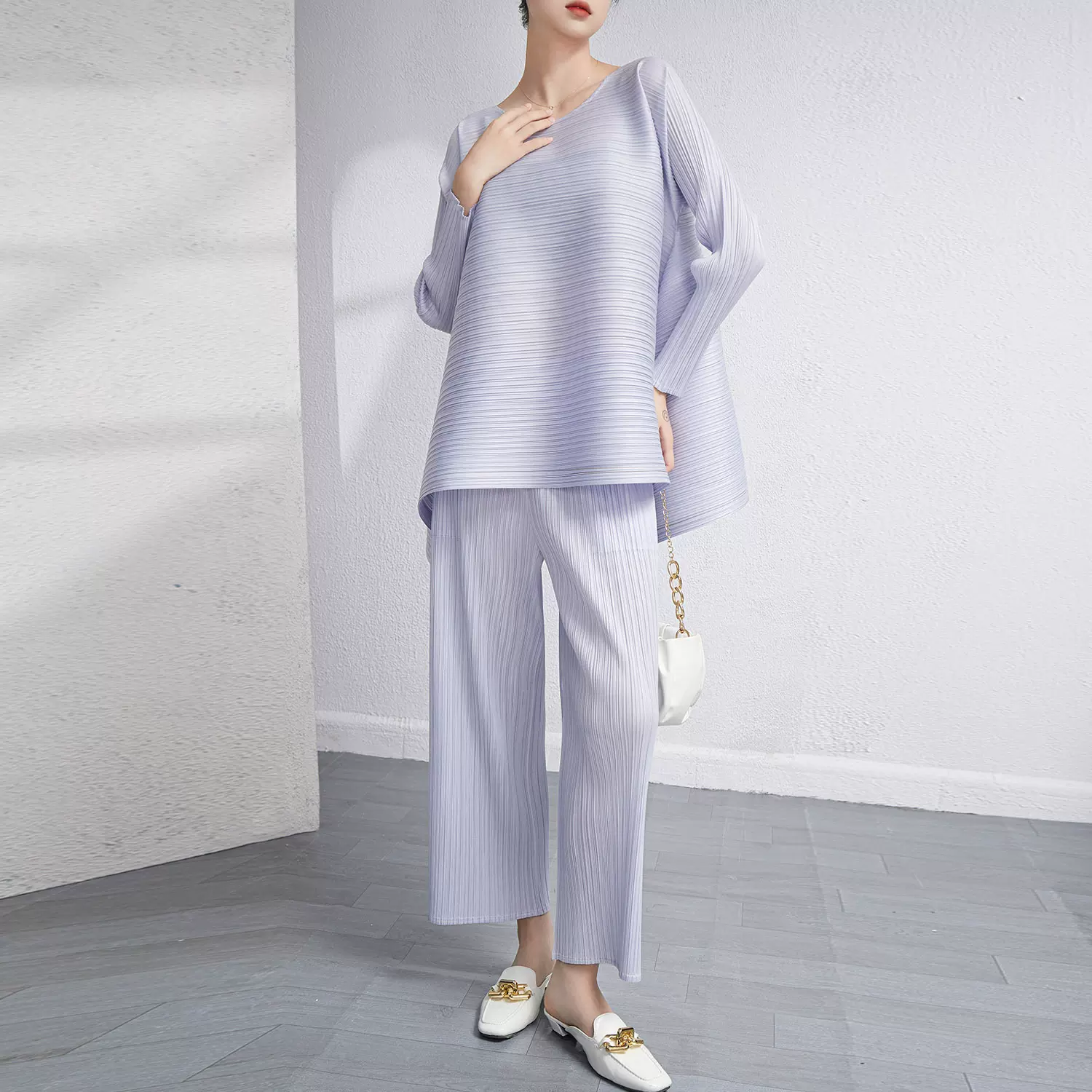 三宅原单面料套装新款宽松减龄遮肉大码气质时尚上衣宽松休闲裤