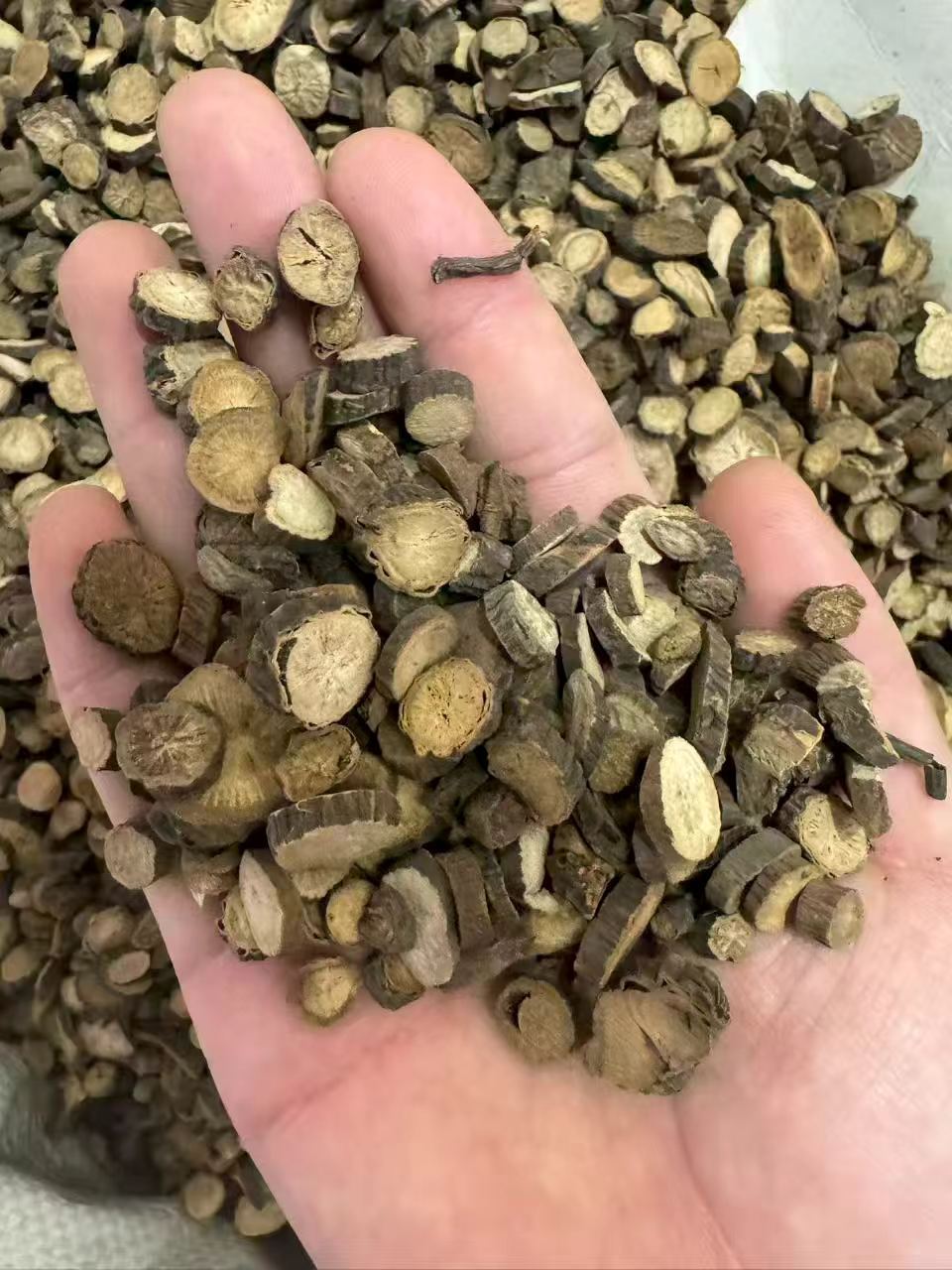 Red Peony Root Chi Shao Dried Herb Slices 1000g Bag for Decoction and Culinary Use preparation