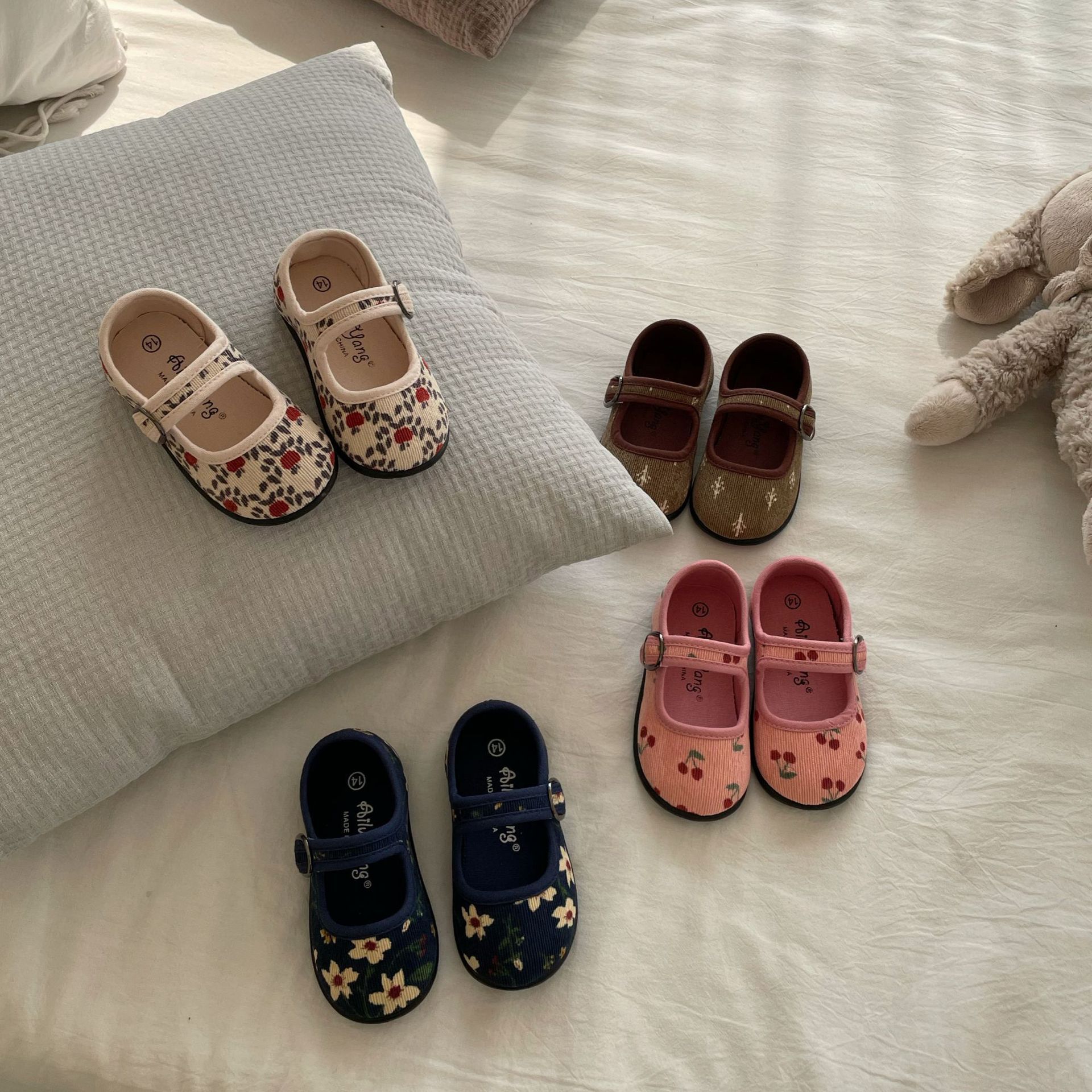 Title 13, Meisjes Sen Series bloemen klittenband retro st...