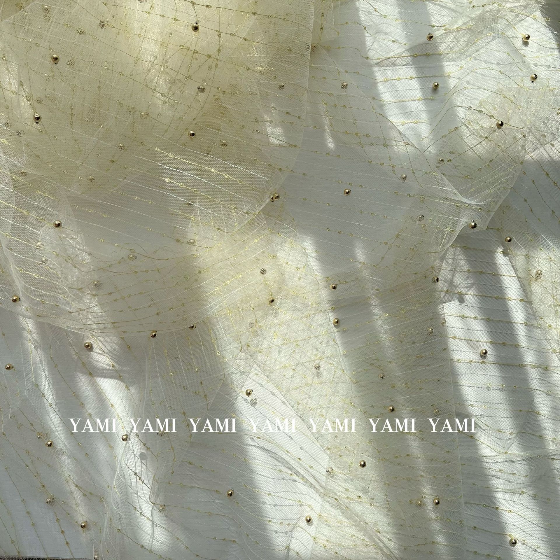 En stock al por mayor barra vertical círculo con incrustaciones de oro de seda jacquard malla perla artesanía malla tela de encaje