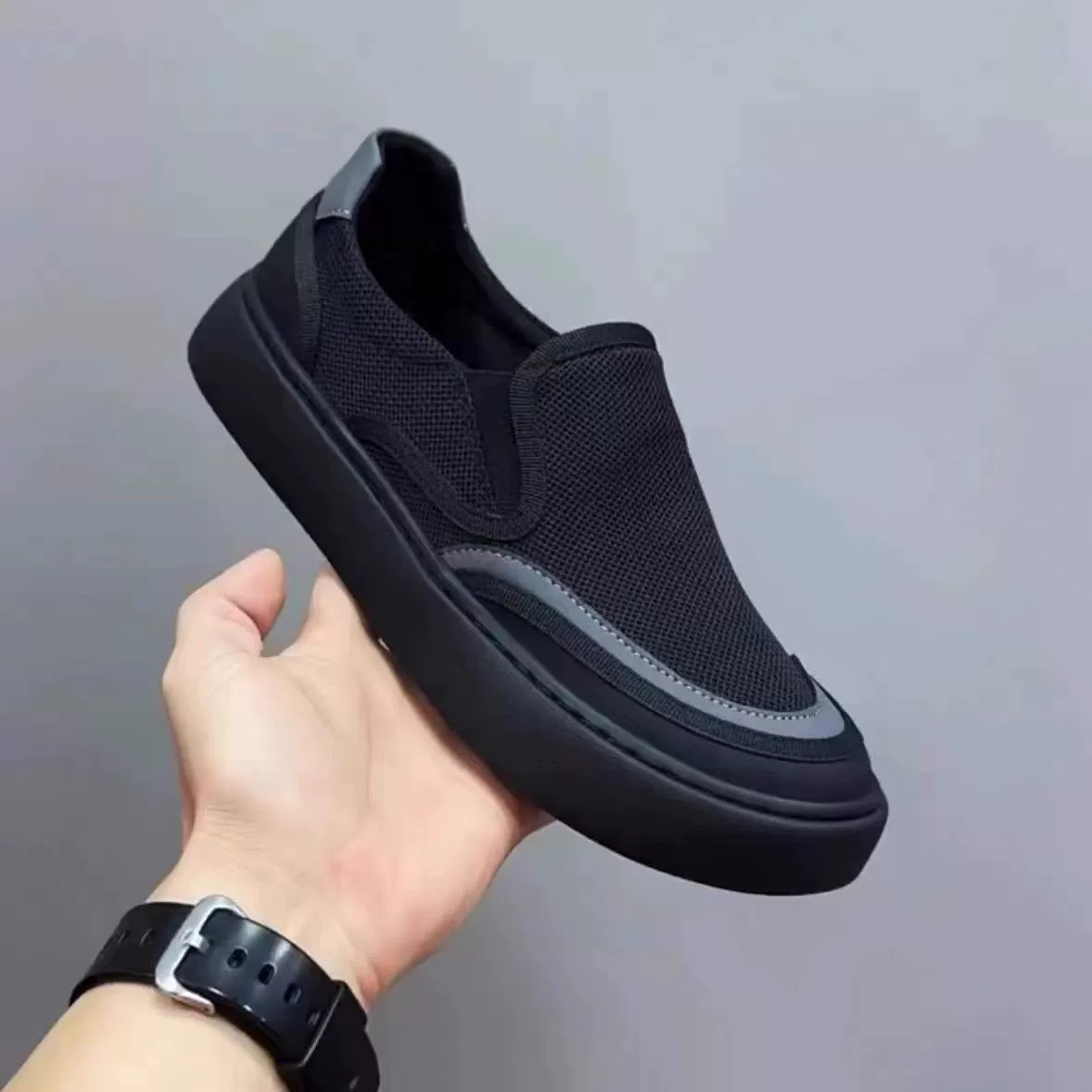 Мужские кожано-тканевые старые cloth shoes?