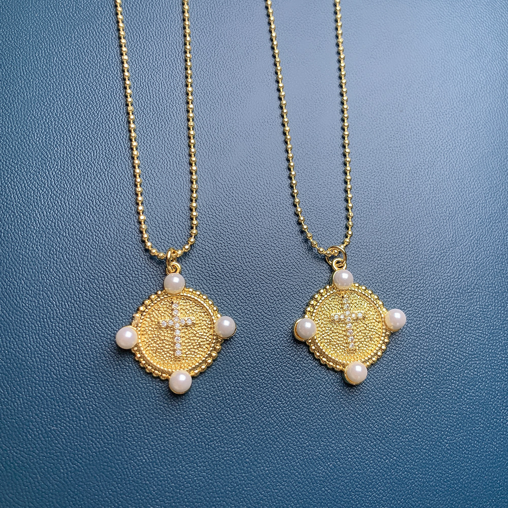 Fashion Cross Oval Copper Inlay Artificial Pearls Rhinestones Necklace 1 Piece